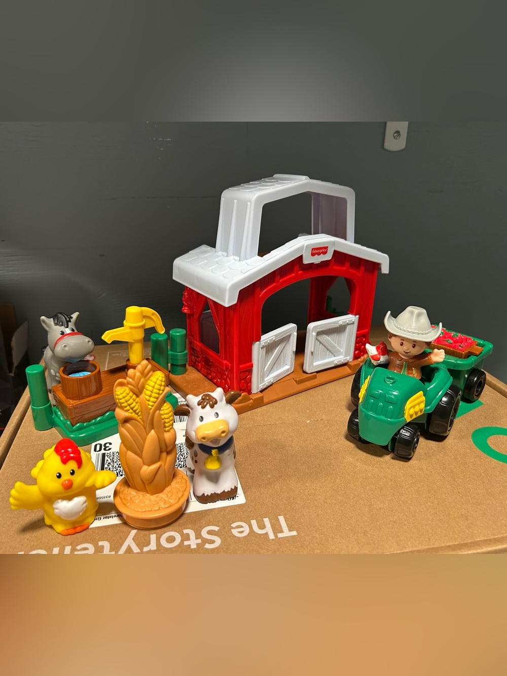 Fisher-Price Toy Barn Playset with Tractor, Animals, Food and Farmer